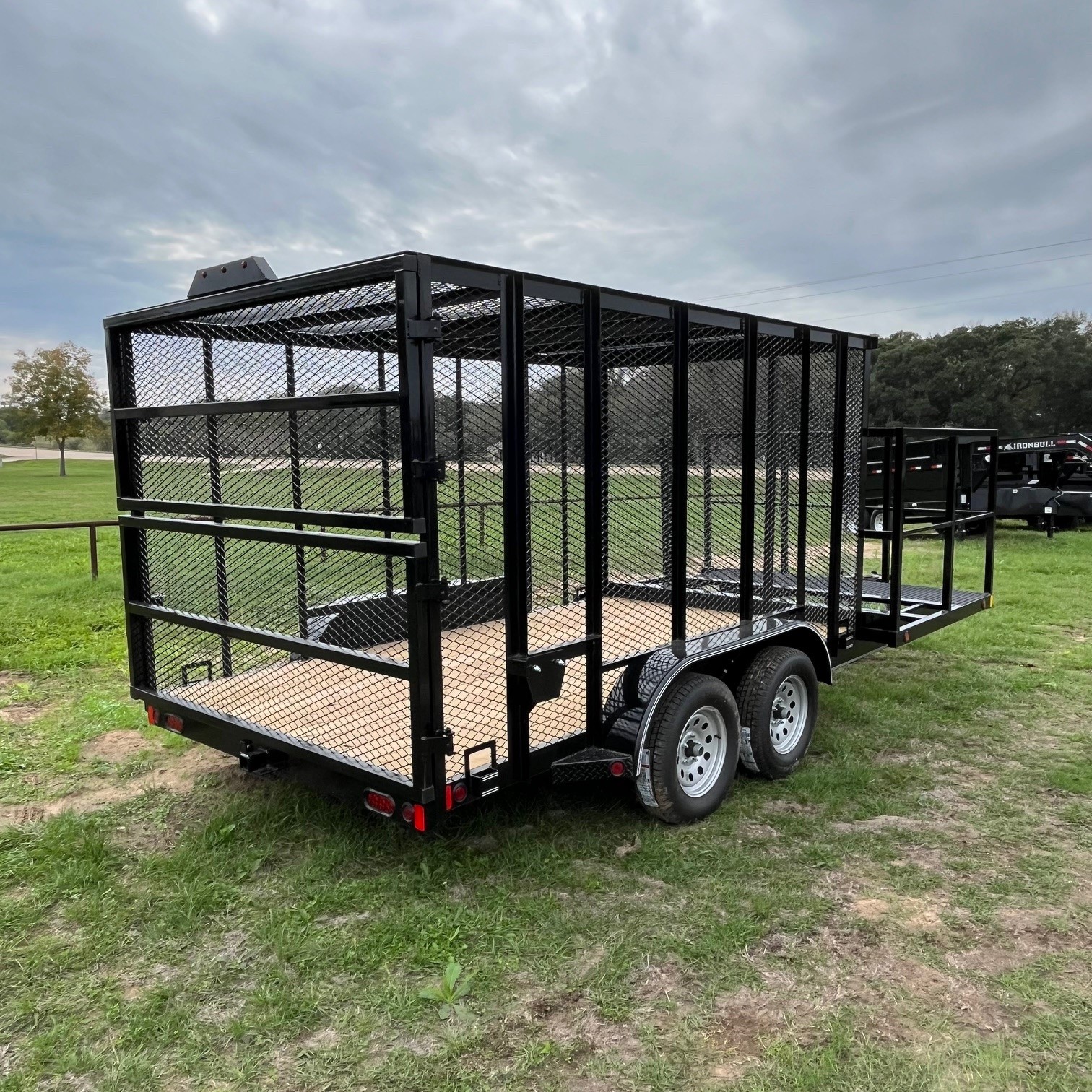 2024EastTexasTrailersTT8318032Base039586 Hallettsville, TX