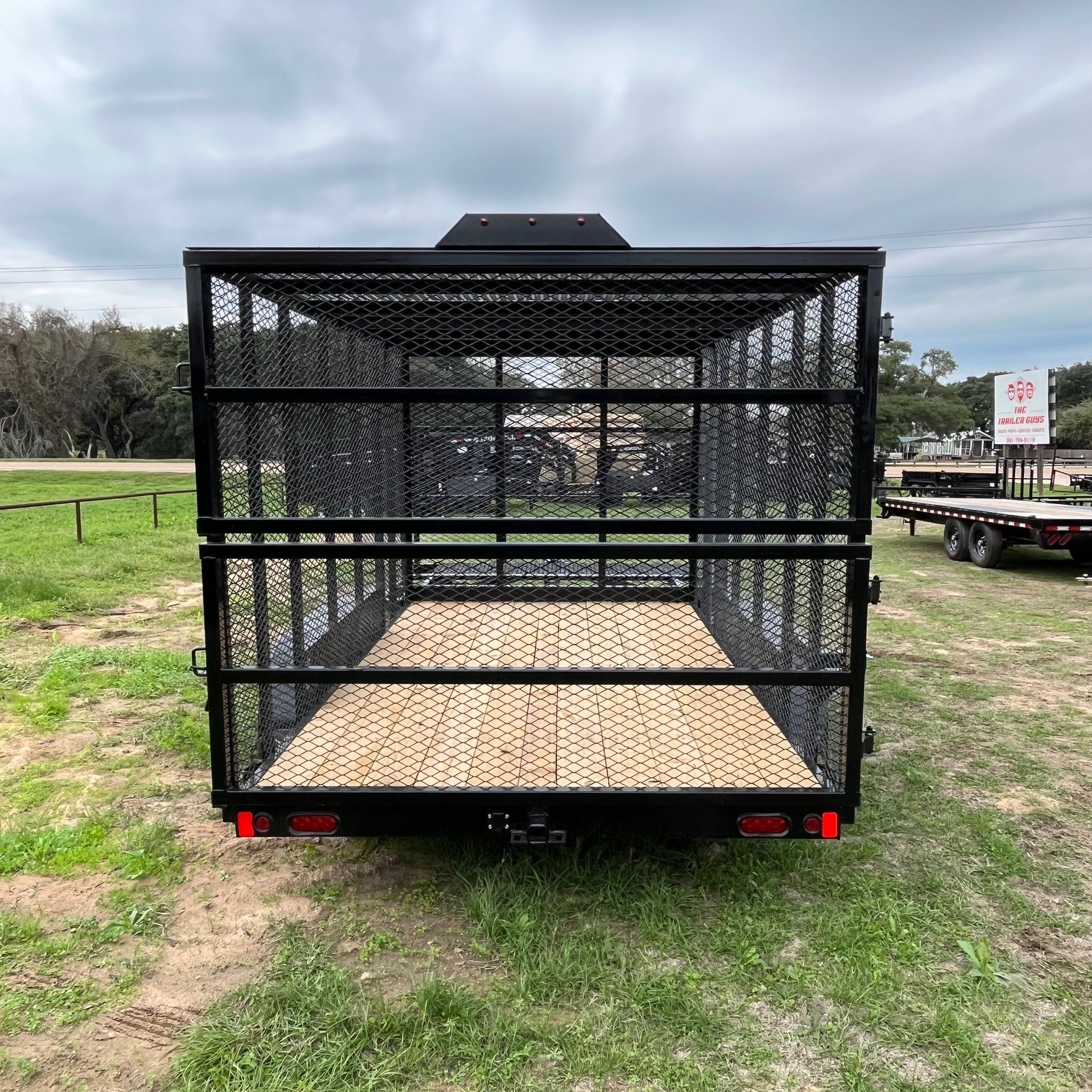 2024EastTexasTrailersTT8318032Base039586 Hallettsville, TX