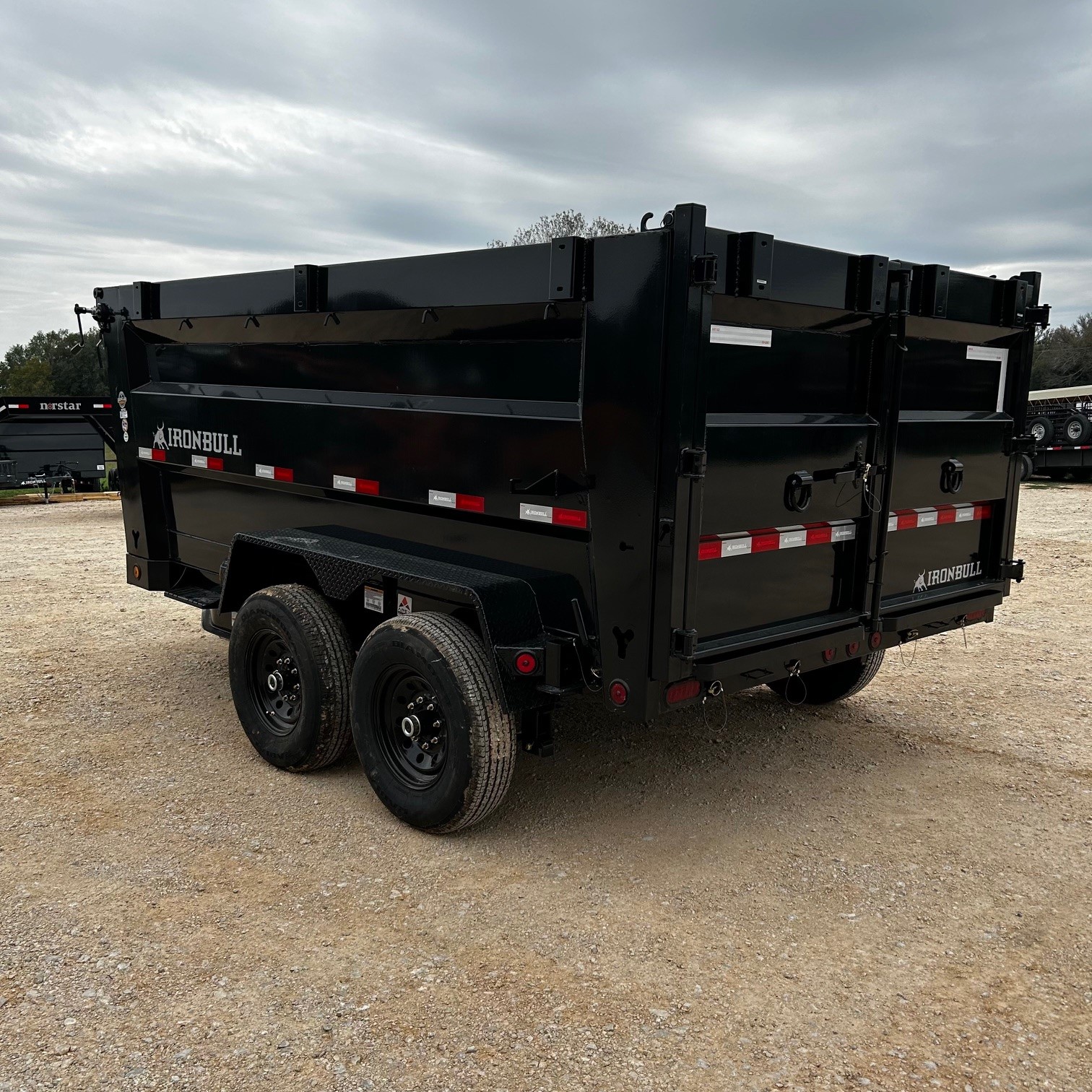 2023NorstarDTB8312072ES2S62BLKBase027724 Hallettsville, TX