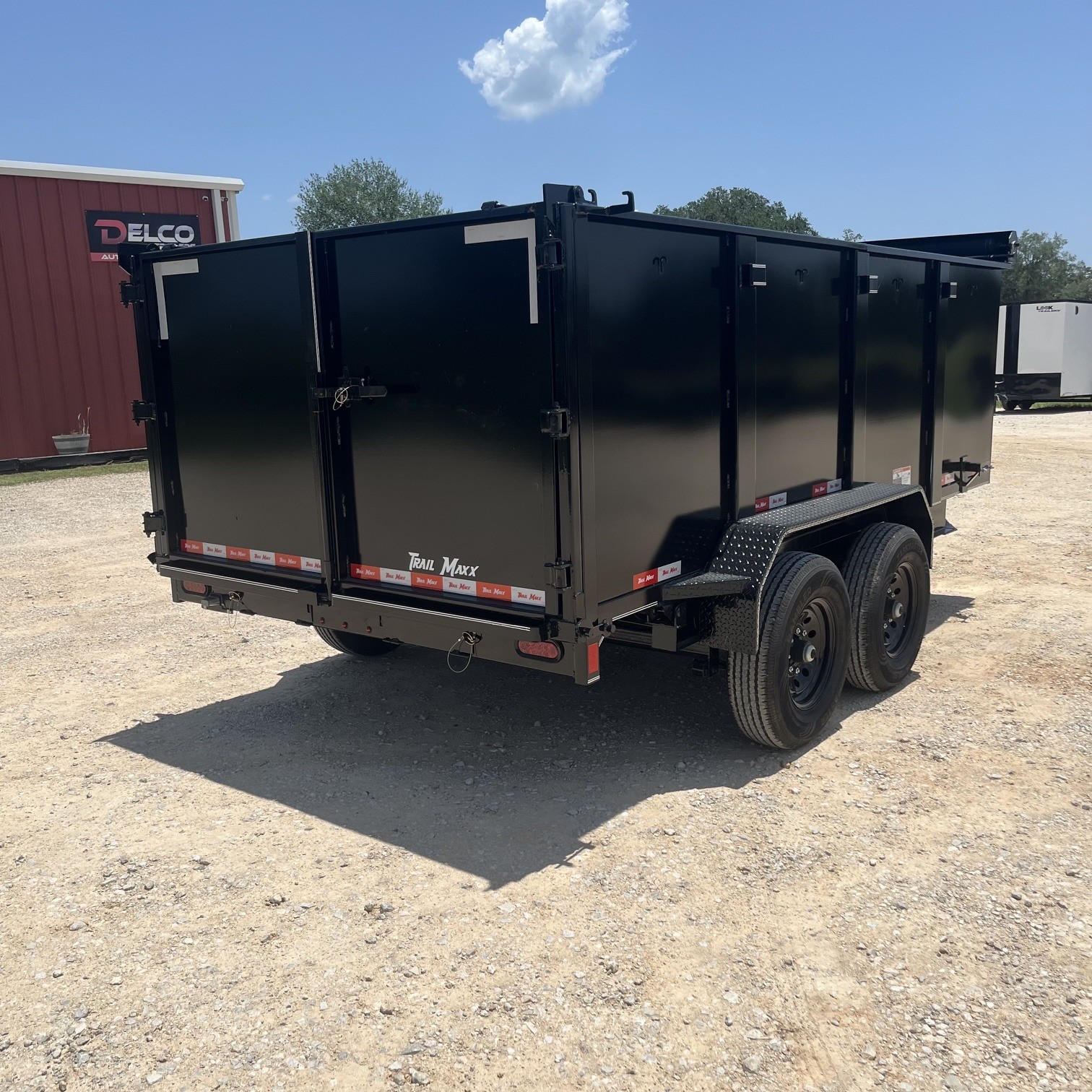 2026 Trailmaxx DT27-14'4 Dump Trailer