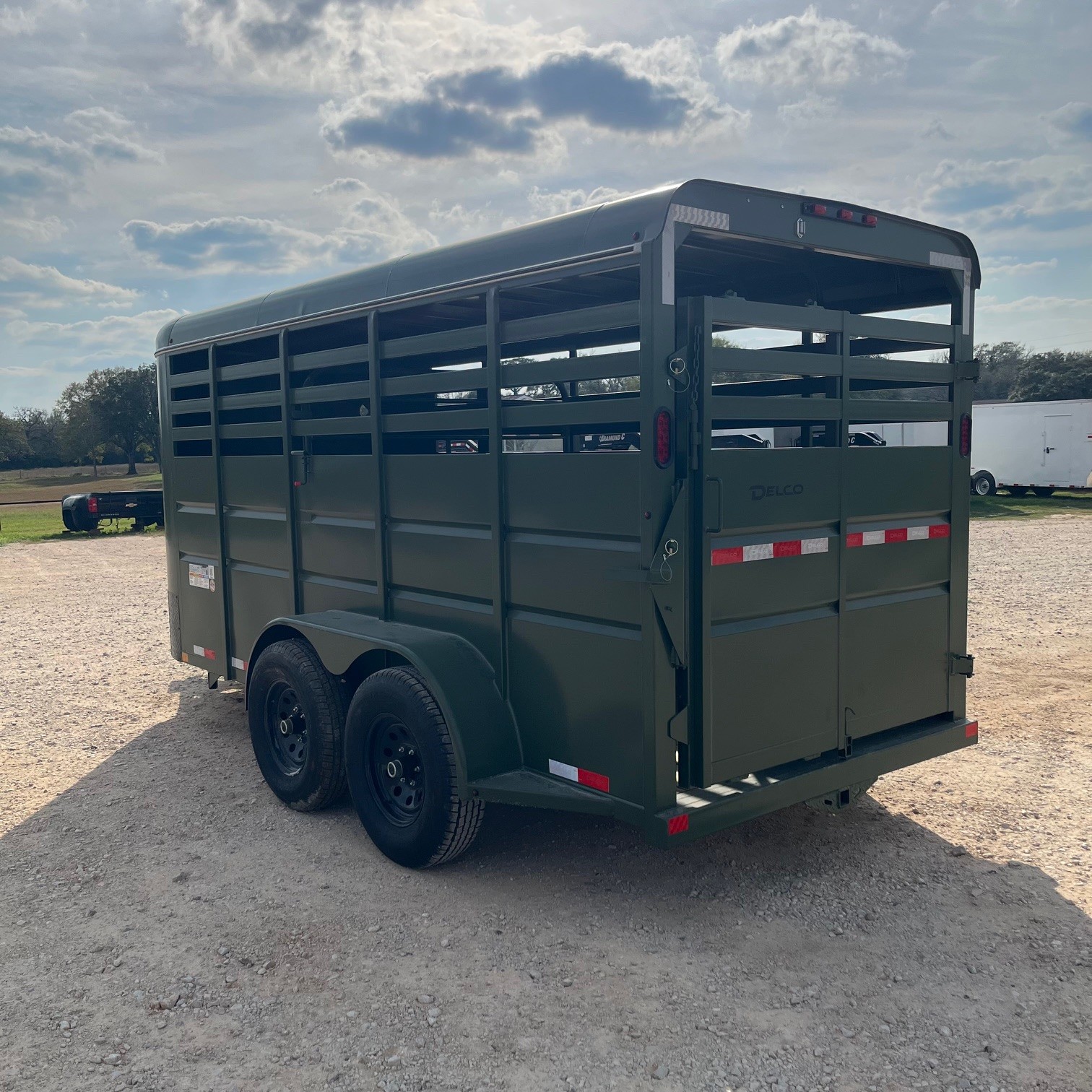 2027 Delco S616 Cattle Trailer