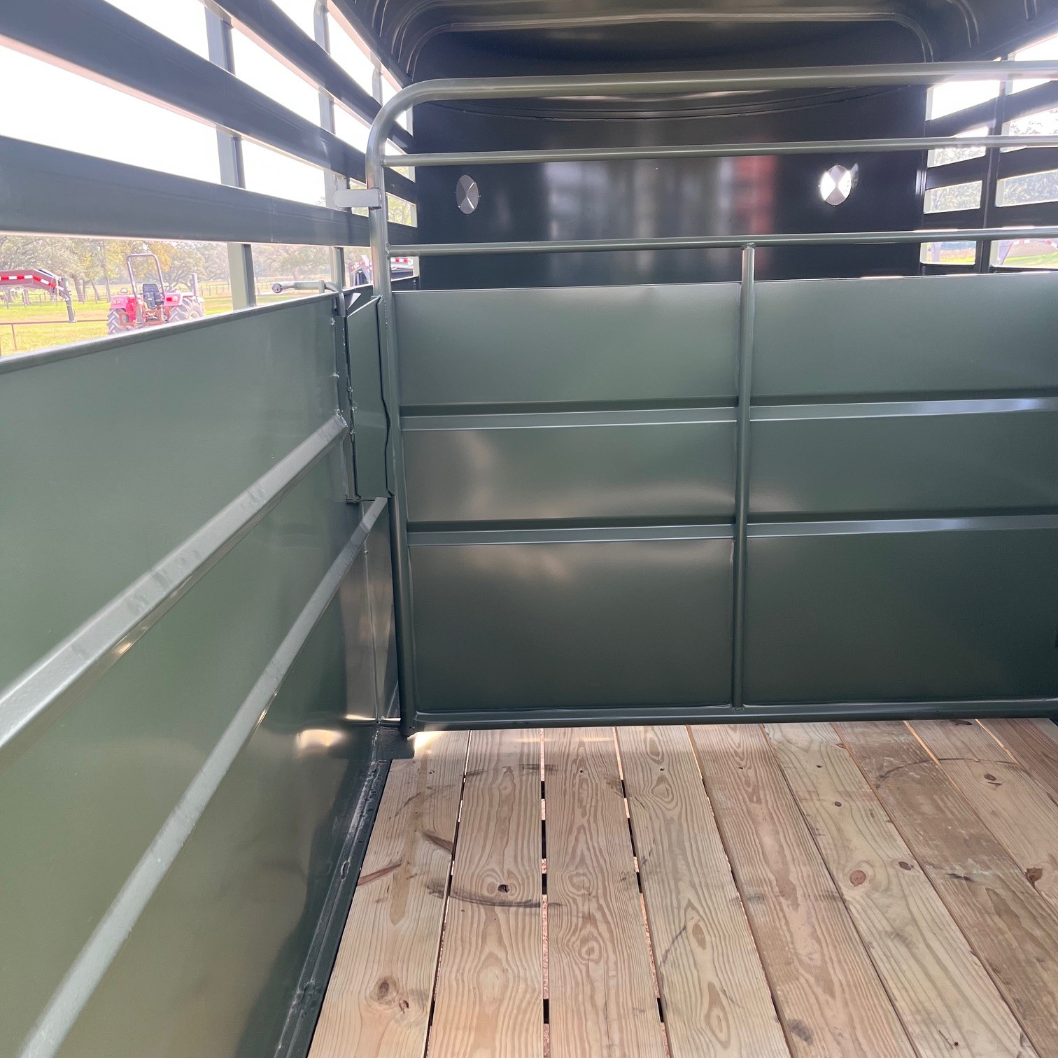 2027 Delco S616 Cattle Trailer