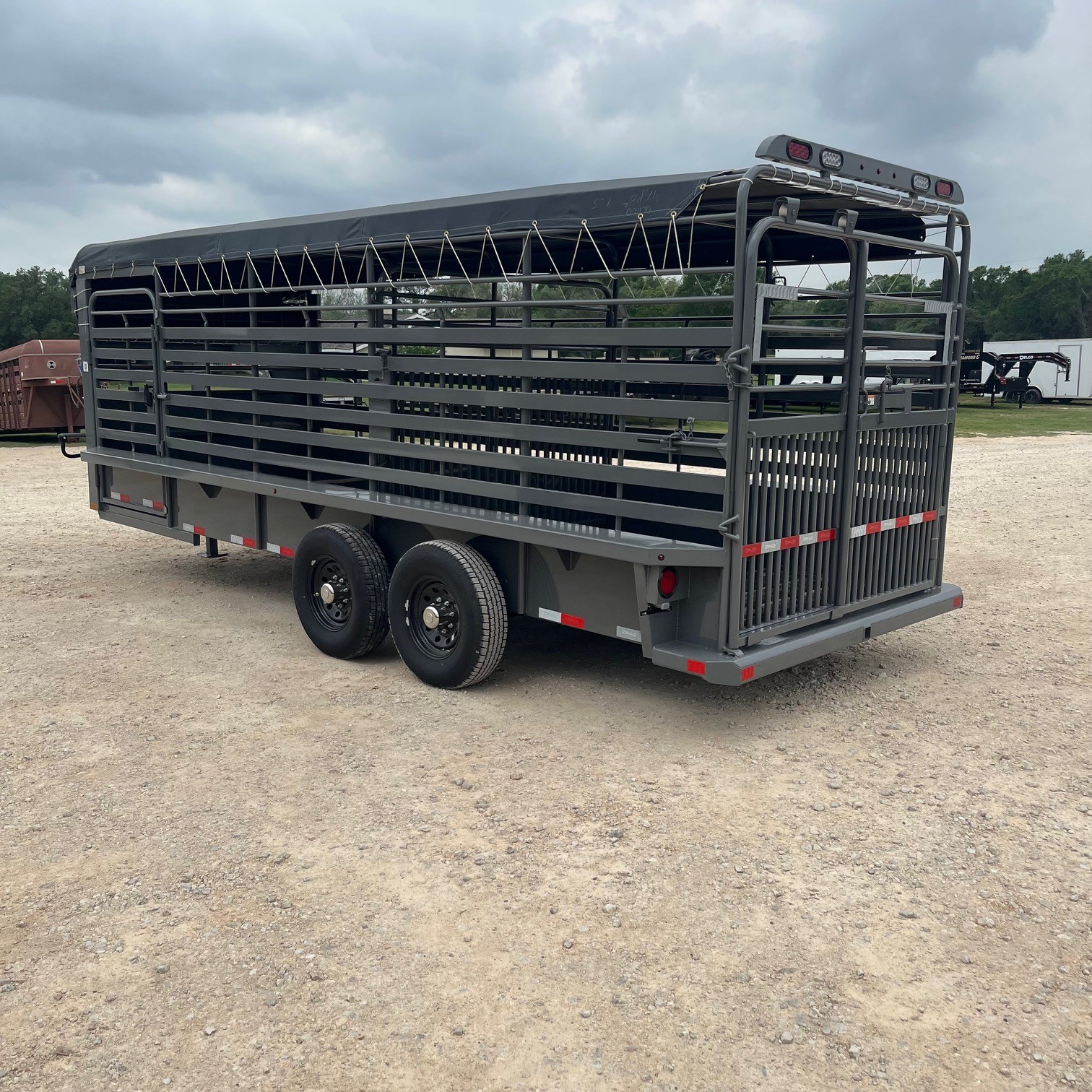 2027 Delco B820 Cattle Trailer